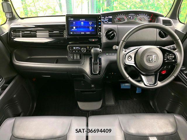 Honda N BOX CUSTOM 2021-07 8131526-1