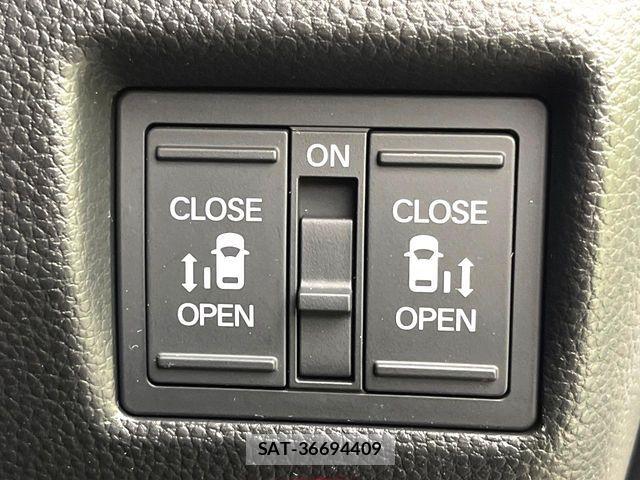 Honda N BOX CUSTOM 2021-07 8131526-4