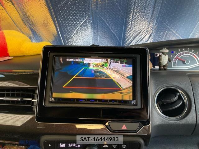 Honda N BOX CUSTOM 2017-12 8131573-24