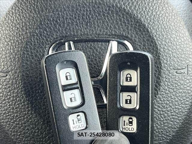 Honda N BOX CUSTOM 2022-02 8131550-28