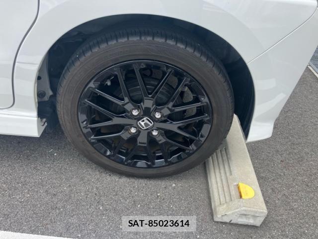Honda N BOX CUSTOM 2023-08 8131509-9