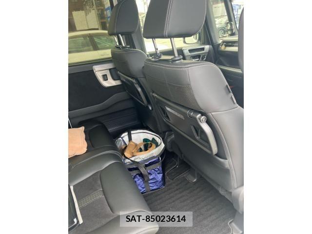 Honda N BOX CUSTOM 2023-08 8131509-14