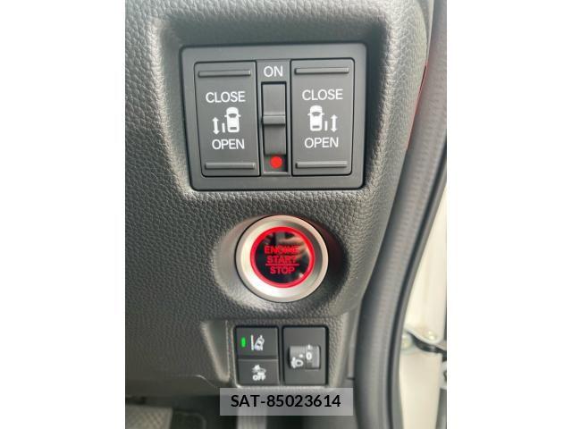 Honda N BOX CUSTOM 2023-08 8131509-21