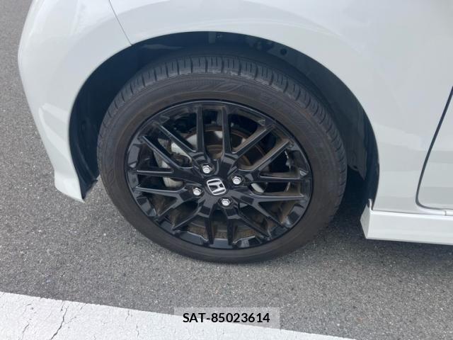 Honda N BOX CUSTOM 2023-08 8131509-8