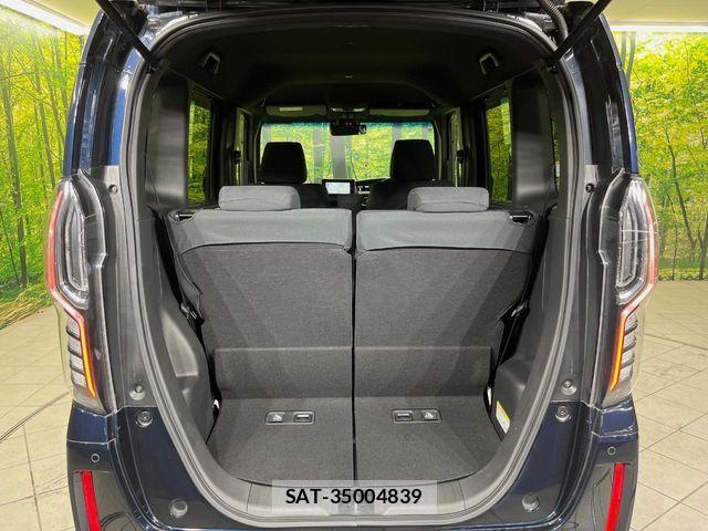 Honda N BOX CUSTOM 2022-10 8131538-9