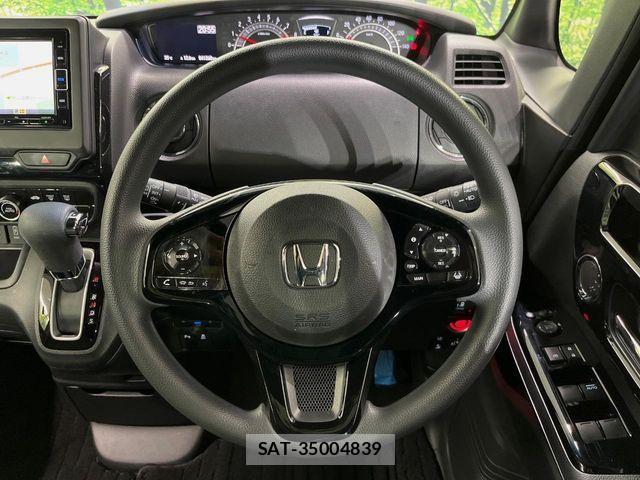 Honda N BOX CUSTOM 2022-10 8131538-10