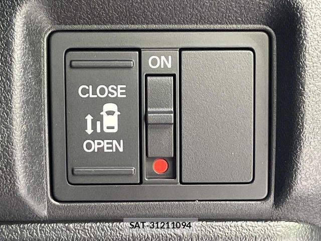 Honda N BOX CUSTOM 2026-07 8131510-4
