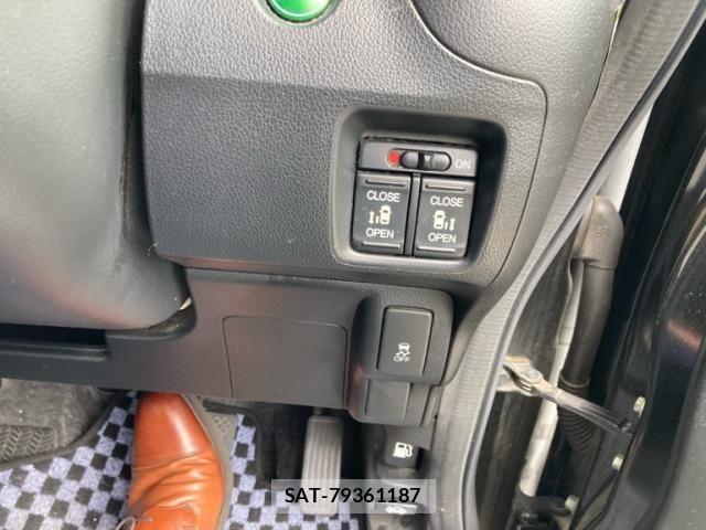 Honda N BOX CUSTOM 2012-03 8131589-15