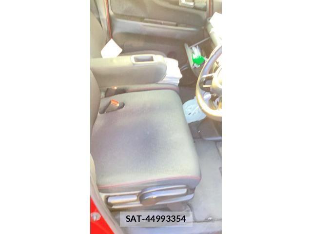 Honda N BOX CUSTOM 2015-11 8131588-11