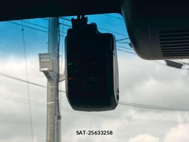 Honda N BOX CUSTOM 2023-07 8131513-2