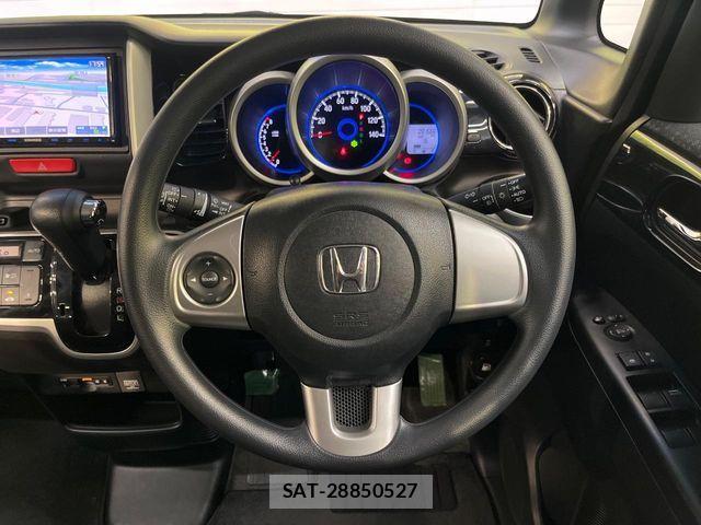 Honda N BOX CUSTOM 2016-02 8131576-10