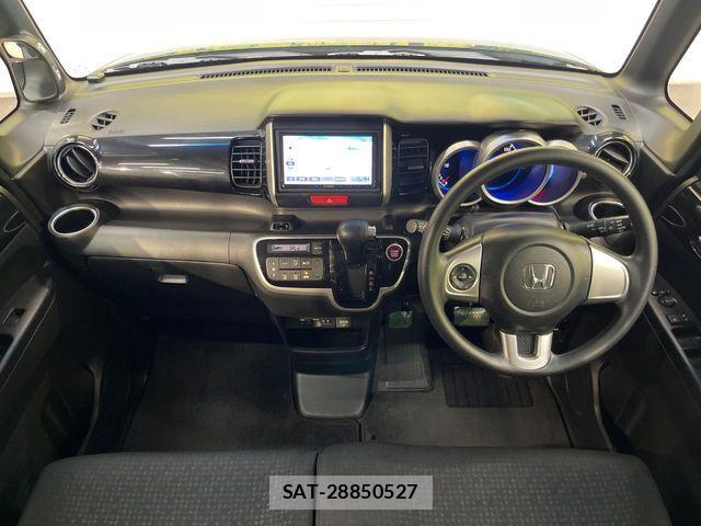 Honda N BOX CUSTOM 2016-02 8131576-1