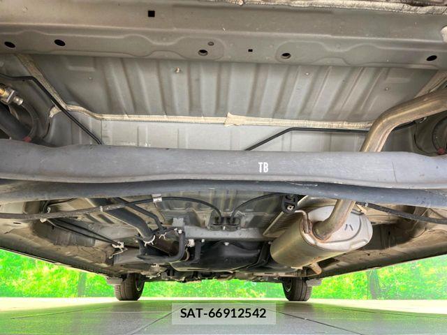 Honda N BOX CUSTOM 2019-09 8131558-18