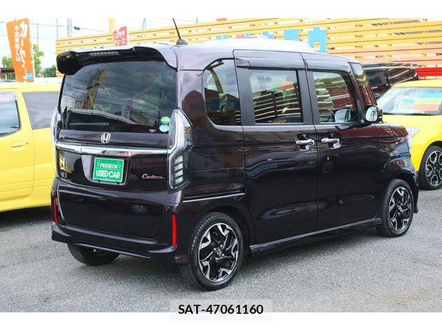Honda N BOX CUSTOM 2019-05 8131529-2