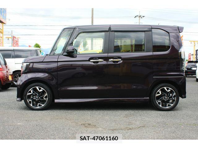 Honda N BOX CUSTOM 2019-05 8131529-4