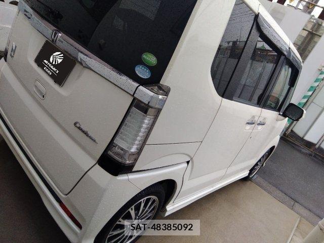 Honda N BOX CUSTOM 2014-05 8131566-2
