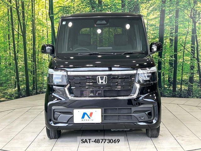 Honda N BOX CUSTOM 2025-03 8131512-13