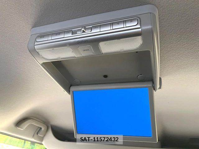 Honda N BOX CUSTOM 2013-02 8131562-3