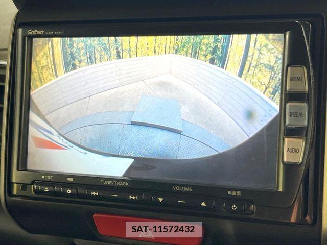 Honda N BOX CUSTOM 2013-02 8131562-4