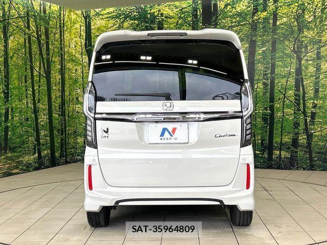 Honda N BOX CUSTOM 2019-11 8131528-14