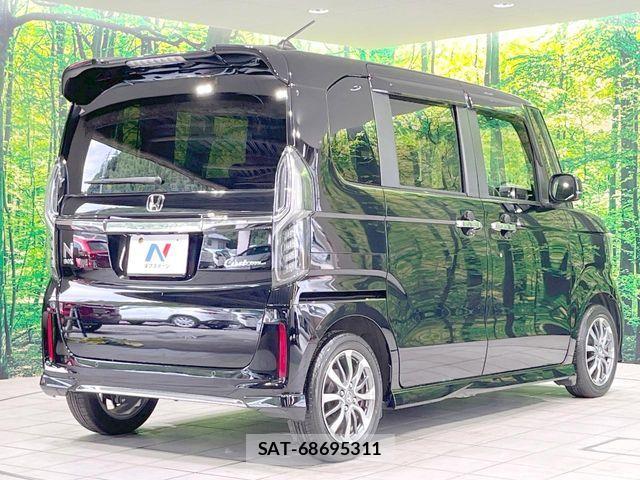 Honda N BOX CUSTOM 2021-12 8146284-16