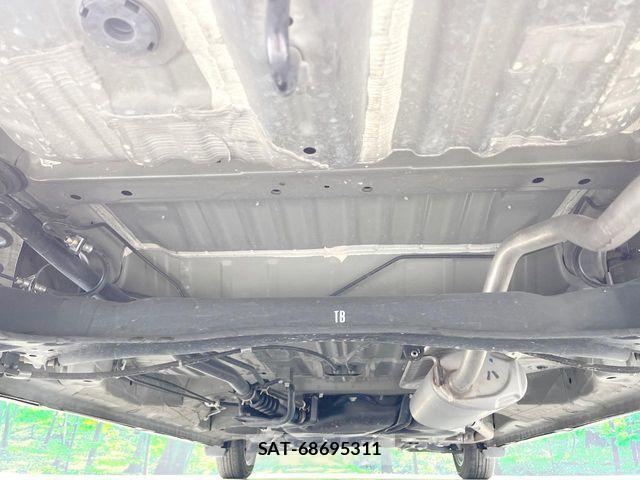 Honda N BOX CUSTOM 2021-12 8146284-18