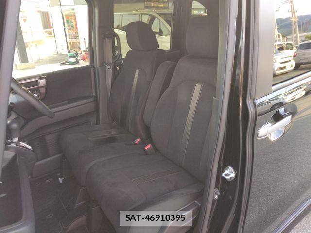 Honda N BOX CUSTOM 2020-01 8146297-11