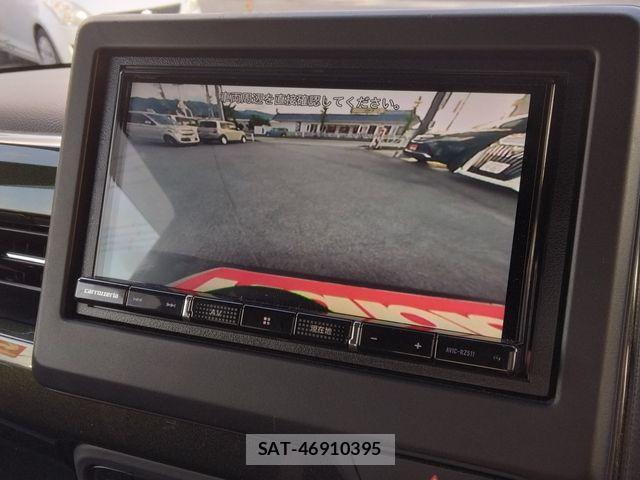Honda N BOX CUSTOM 2020-01 8146297-14