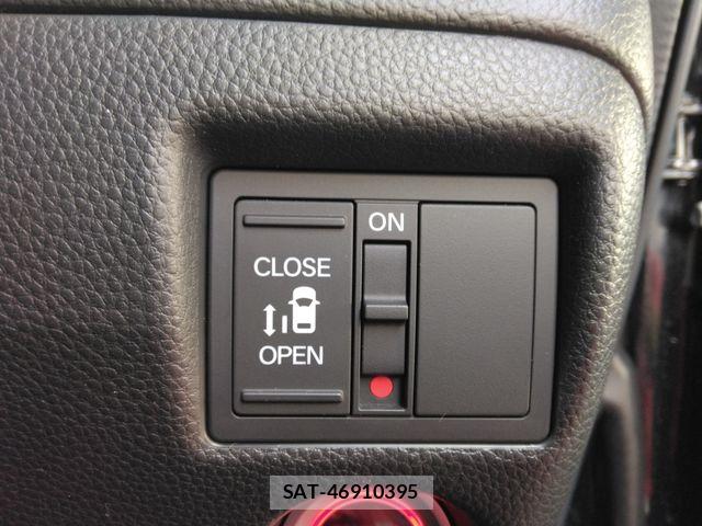 Honda N BOX CUSTOM 2020-01 8146297-25