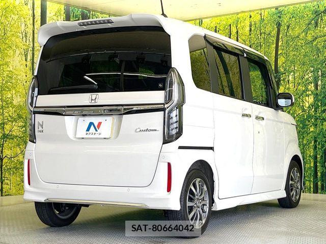 Honda N BOX CUSTOM 2023-09 8146286-16