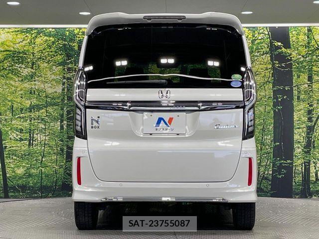 Honda N BOX CUSTOM 2021-06 8146285-14
