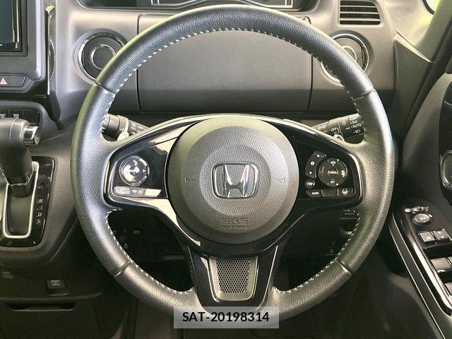 Honda N BOX CUSTOM 2021-11 8146289-10