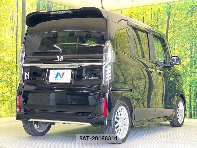 Honda N BOX CUSTOM 2021-11 8146289-16