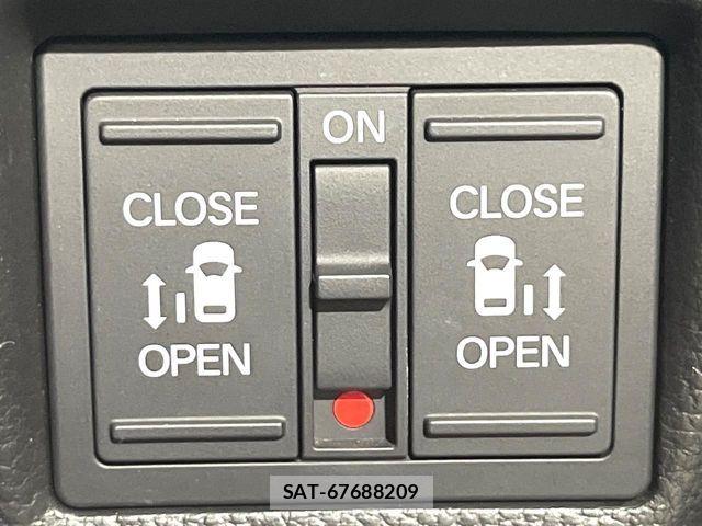 Honda N BOX CUSTOM 2021-10 8146290-5