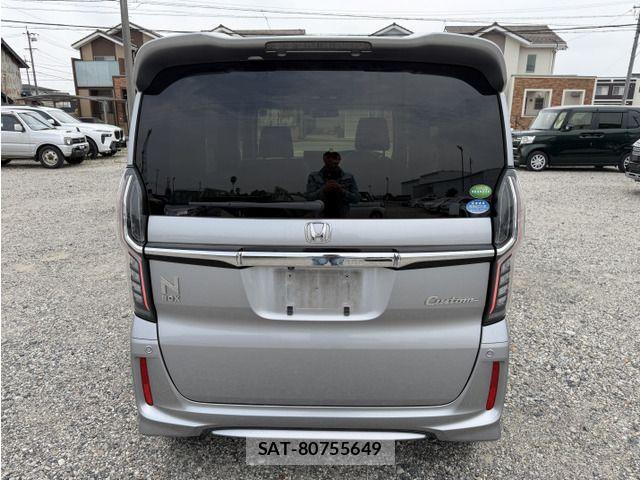 Honda N BOX CUSTOM 2017-09 8146305-7