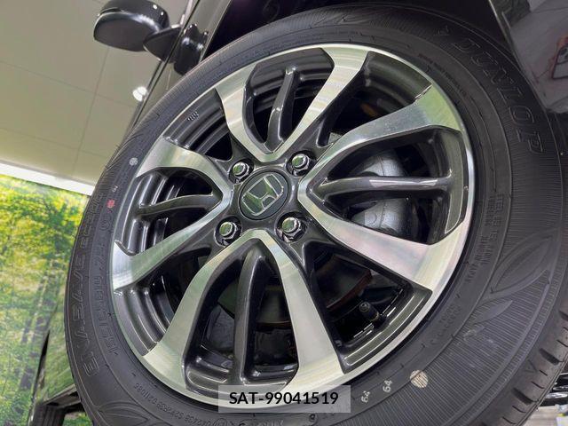 Honda N BOX CUSTOM 2026-04 8146279-14