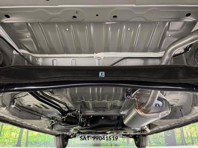Honda N BOX CUSTOM 2026-04 8146279-18