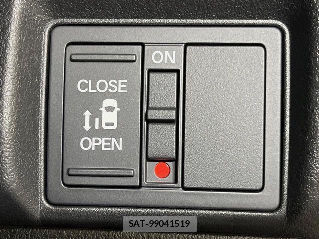 Honda N BOX CUSTOM 2026-04 8146279-4