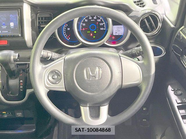 Honda N BOX CUSTOM 2016-02 8146307-10