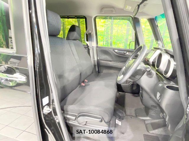 Honda N BOX CUSTOM 2016-02 8146307-7