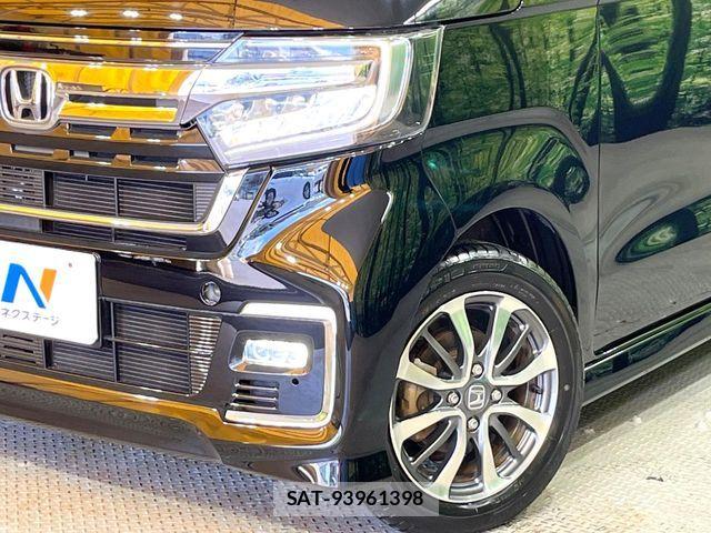 Honda N BOX CUSTOM 2022-04 8146292-11