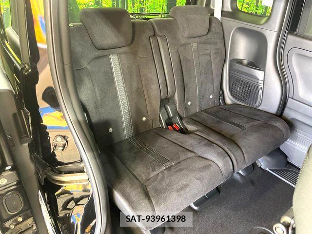 Honda N BOX CUSTOM 2022-04 8146292-8