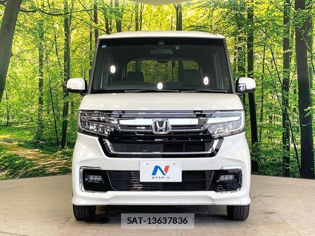 Honda N BOX CUSTOM 2022-04 8146298-13