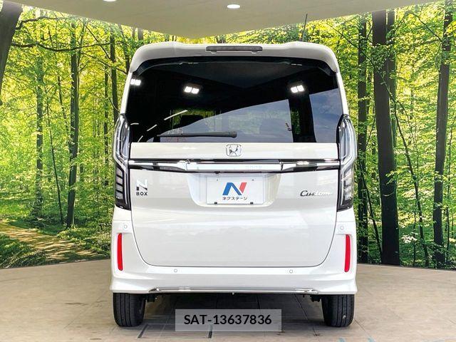 Honda N BOX CUSTOM 2022-04 8146298-14