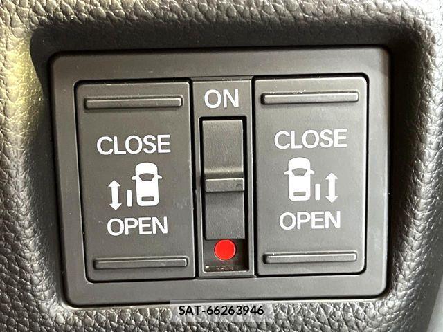 Honda N BOX CUSTOM 2019-09 8146295-6