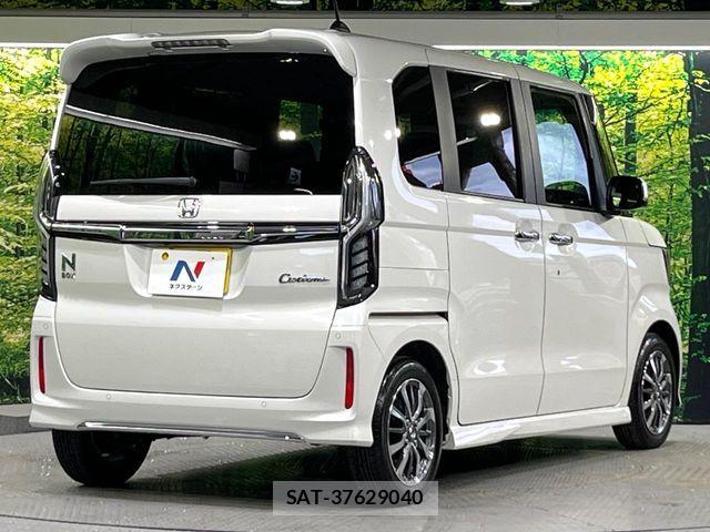 Honda N BOX CUSTOM 2022-04 8146293-16