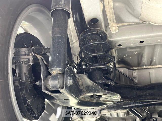 Honda N BOX CUSTOM 2022-04 8146293-19