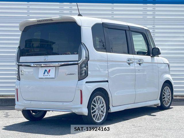 Honda N BOX CUSTOM 2022-09 8146294-17