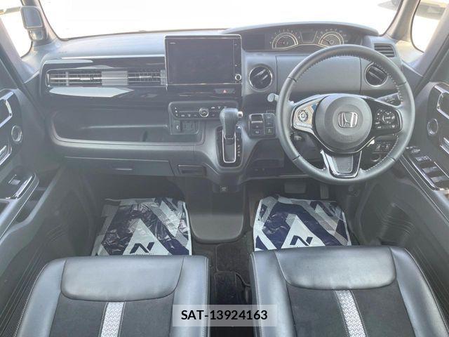 Honda N BOX CUSTOM 2022-09 8146294-1