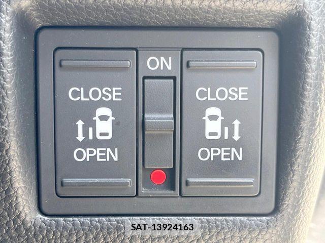 Honda N BOX CUSTOM 2022-09 8146294-4